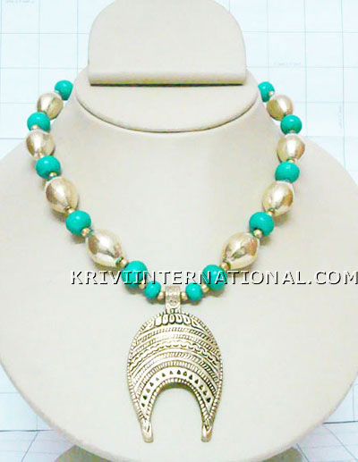 KNKT07E02 Fashionable Gypsy Look Necklace