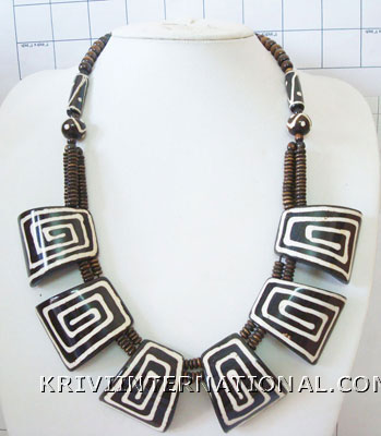 KNLL02005 Highly Fashionable Necklace