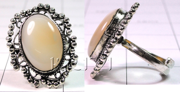 KRLL09014 Stunning German Silver Gemstone Ring