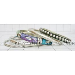 KBLL02034 Set of 5 Metallic Bracelets