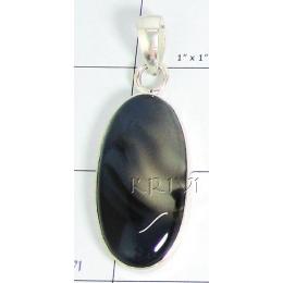 KPLL09041 Indian Handcrafted White Metal Onyx Pendant