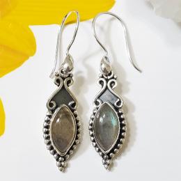 SAEMK08040 Fabulous Oxidized Earring with Natural Labradorite Gemstone Sterling Silver
