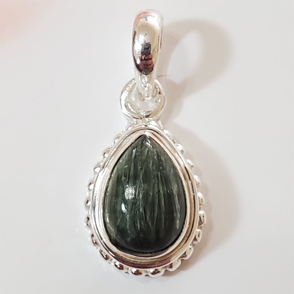 SAPLS01017 Seraphinite Pendant 925 Sterling Silver, Krivi International ...