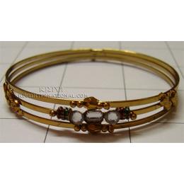 KBKQ08008 Beautiful Cut Stone Imitation Jewelery Kada