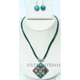 KNKT12013 Exclusive Victorian Jewelry Necklace Set 