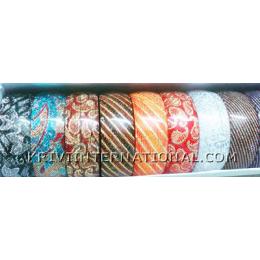 KWKT07002 Pack of 6 acrylic bracelets with fabric work